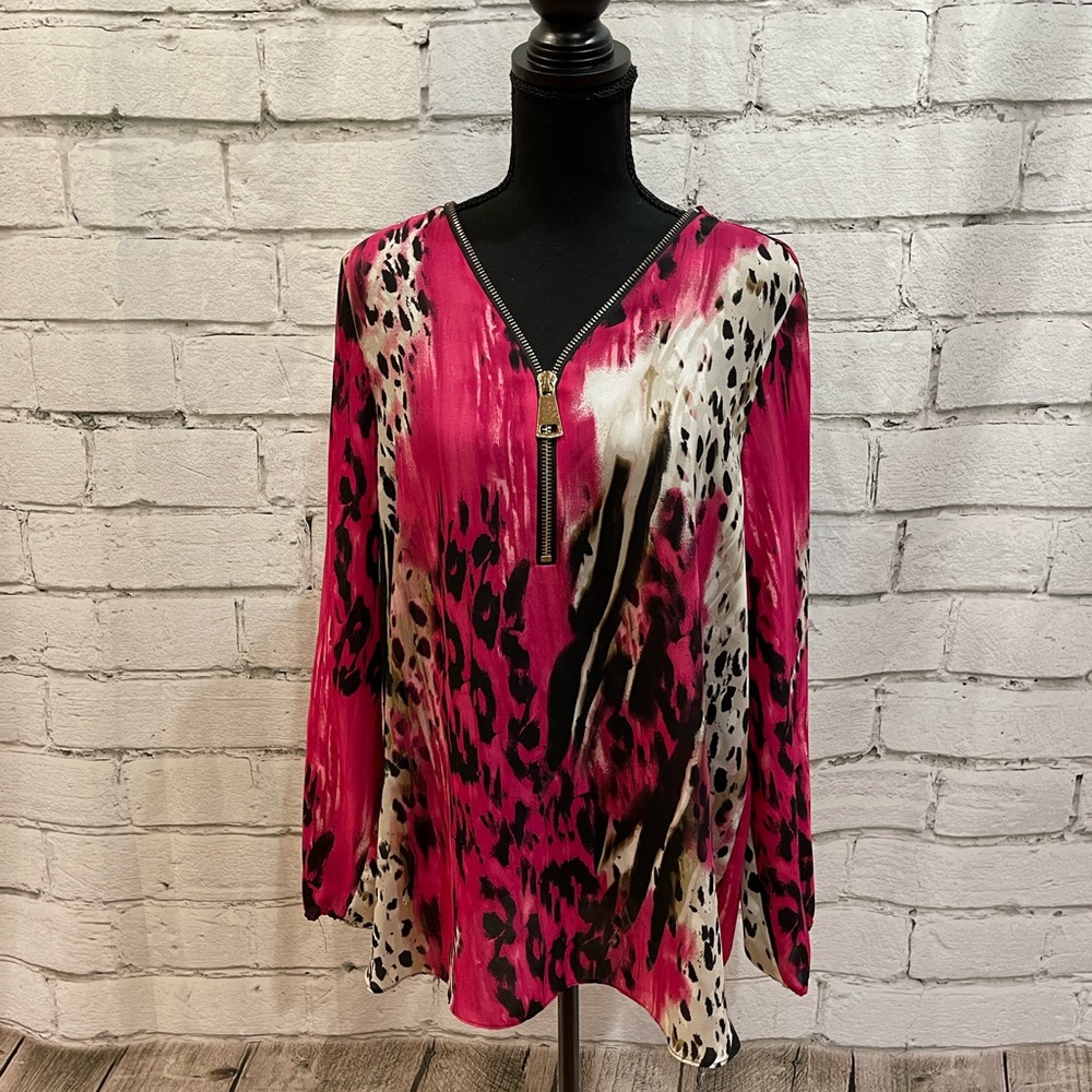 Zac & Rachel stunning blouse.